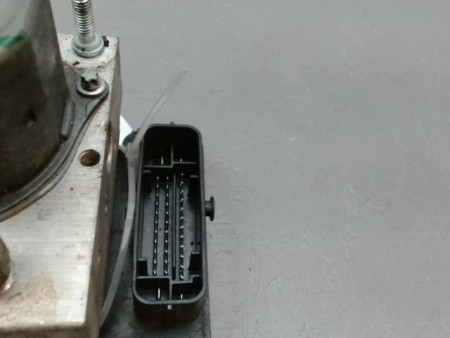 UNITE HYDRAULIQUE ABS NISSAN QASHQAI BREAK II Phase 1 2014-...