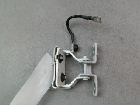 CHARNIERE HAYON G BMW SERIE 1 II (F20/F21) 2011-...