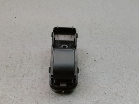 COMMANDE LEVE-GLACE PORTE AVD MAZDA MAZDA 2