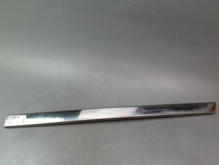 PROTECTION PORTE AVANT DROIT PEUGEOT 2008 Phase 1 2013-...