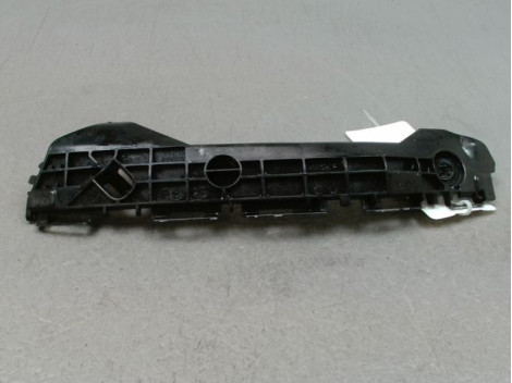 SUPPORT PARE-CHOC ARD TOYOTA YARIS II 2010-