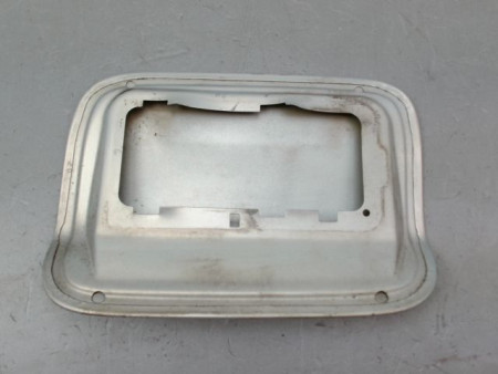 VOLET DE TRAPPE CARBURANT BMW SERIE 7 (E65) 2005-