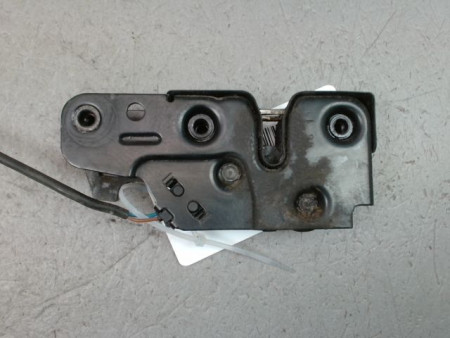 SERRURE CAPOT AUDI Q5