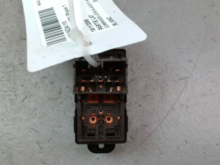 COMMANDE LEVE-GLACE PORTE AVD HYUNDAI I 10 I Phase 1 2008-2010