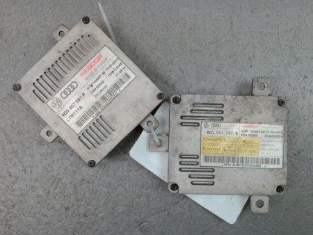 BOITIER XENON PHARE GAUCHE AUDI A3