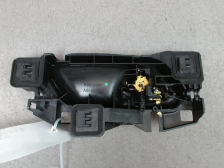 POIGNEE INTERIEURE PORTE AVANT GAUCHE PEUGEOT 208 2012-...