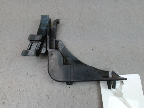 SUPPORT PARE-CHOC AVG TOYOTA YARIS I Phase 2 2003-2005