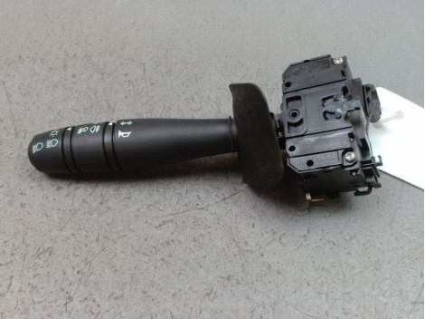 COMMANDE ECLAIRAGE DACIA SANDERO I 2008-2012