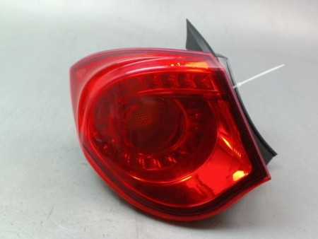 FEU ARRIERE GAUCHE  ALFA ROMEO GUILIETTA 2010-