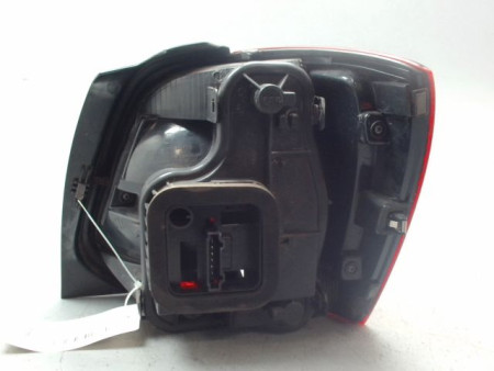 FEU ARRIERE GAUCHE  VOLKSWAGEN POLO V Phase 1 (6R) 2009-...