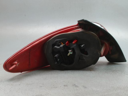 FEU ARRIERE DROIT PEUGEOT 206 1998-2009