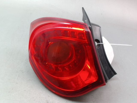FEU ARRIERE GAUCHE  ALFA ROMEO GUILIETTA 2010-