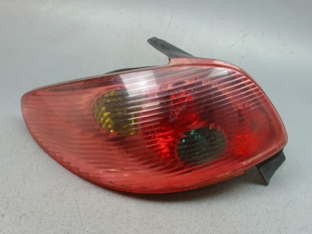 FEU ARRIERE GAUCHE  PEUGEOT 206 1998-2009