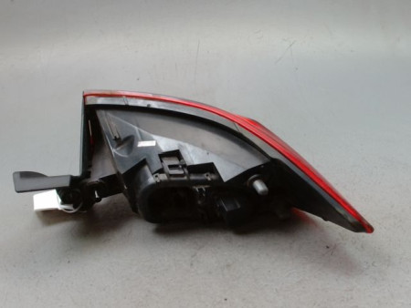 FEU ARRIERE GAUCHE  RENAULT CLIO IV Phase 1 2012-...