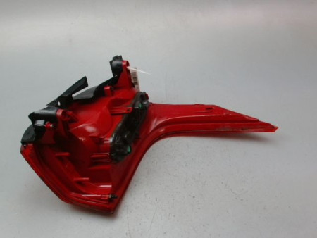 FEU ARRIERE GAUCHE  PEUGEOT 5008 MONOSP. I Phase 1 2009-2013
