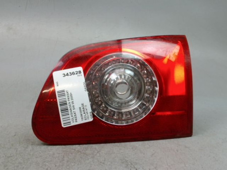 FEU ARRIERE INTERIEUR DROIT VOLKSWAGEN PASSAT SW 2005-