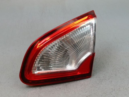 FEU ARRIERE INTERIEUR DROIT NISSAN QASHQAI BREAK I Phase 1 2007-2010