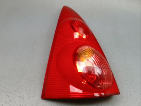 FEU ARRIERE GAUCHE  PEUGEOT 107 Phase 2 2009-2012