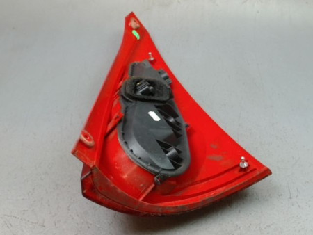 FEU ARRIERE GAUCHE  PEUGEOT 107 Phase 2 2009-2012