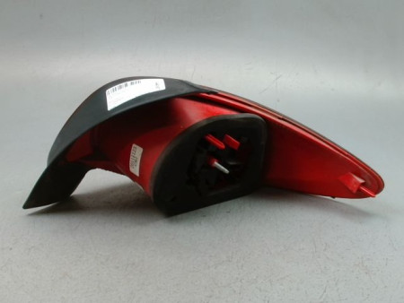 FEU ARRIERE GAUCHE  PEUGEOT 206 + 2009-2013