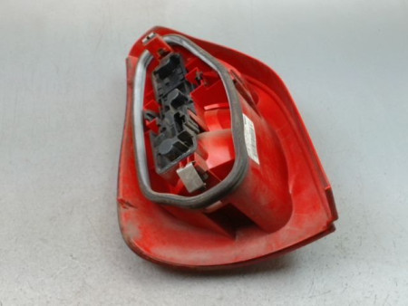 FEU ARRIERE DROIT CITROEN XSARA PICASSO MONOSP. 1999-2010