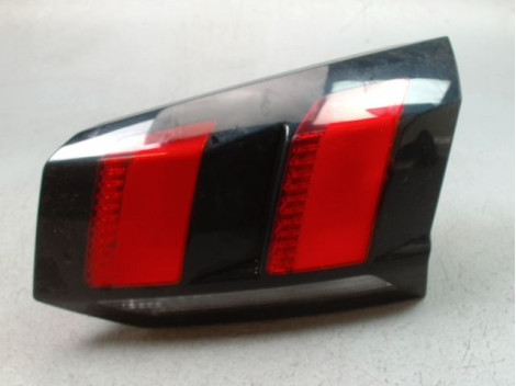 FEU ARRIERE INTERIEUR DROIT PEUGEOT 5008 2009-