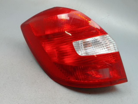 FEU ARRIERE GAUCHE  SKODA FABIA II Phase 1 (54) 2007-2010