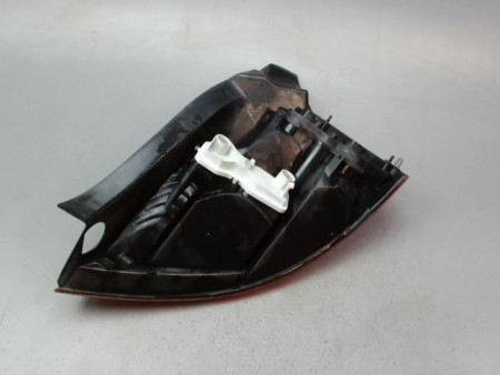 FEU ARRIERE GAUCHE  RENAULT MEGANE II Phase 1 2002-2005
