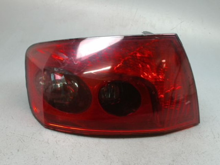 FEU ARRIERE GAUCHE  PEUGEOT 407 BERL. Phase 1 2004-2008