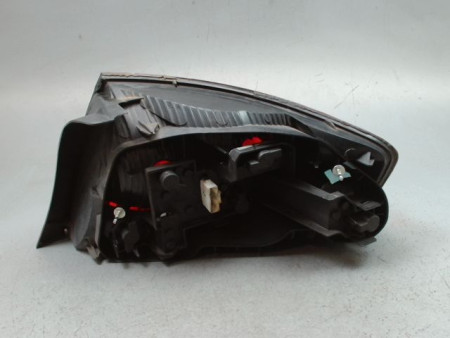 FEU ARRIERE GAUCHE  PEUGEOT 407 BERL. Phase 1 2004-2008