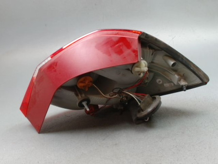FEU ARRIERE GAUCHE  SKODA FABIA II Phase 1 (54) 2007-2010