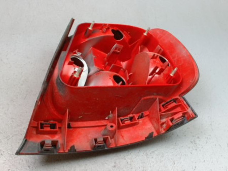 FEU ARRIERE GAUCHE  AUDI A4 BERL. I Phase 1 (8D) 1995-1999
