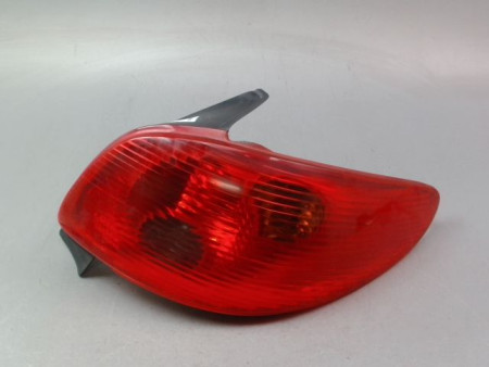 FEU ARRIERE DROIT PEUGEOT 206 1998-2009