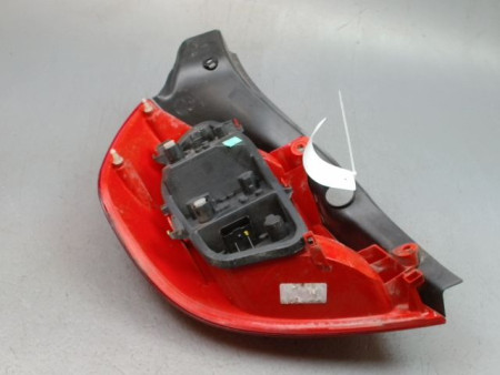 FEU ARRIERE DROIT RENAULT CLIO III Phase 1 2005-2009
