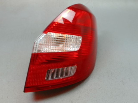 FEU ARRIERE DROIT SKODA FABIA 2007-
