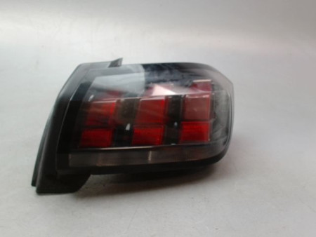 FEU ARRIERE DROIT PEUGEOT 208 2012-...
