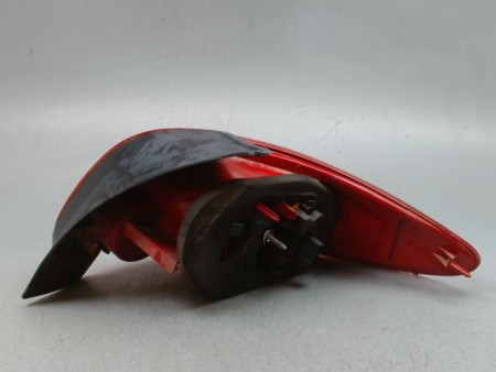 FEU ARRIERE GAUCHE  PEUGEOT 206 1998-2009