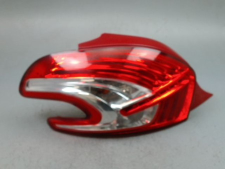 FEU ARRIERE GAUCHE  PEUGEOT 208 Phase 1 2012-...