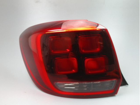 FEU ARRIERE GAUCHE  DACIA SANDERO II Phase 1 2012-...