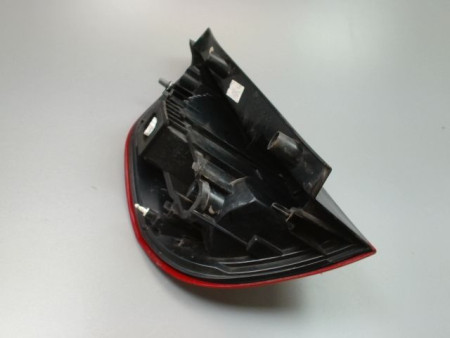 FEU ARRIERE DROIT RENAULT SCENIC MONOSP. III Phase 1 2009-2011