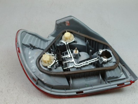 FEU ARRIERE DROIT TOYOTA YARIS I Phase 1 1999-2003