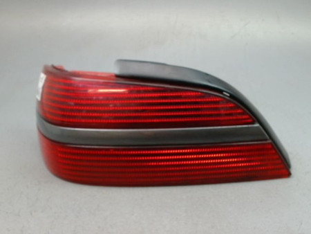 FEU ARRIERE GAUCHE  PEUGEOT 406 BERL. Phase 2 1999-2004