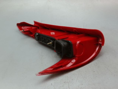FEU ARRIERE DROIT PEUGEOT 206 SW 2002-2006