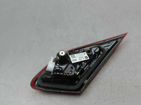 FEU ARRIERE INTERIEUR GAUCHE OPEL CORSA 2010-