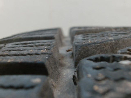 Paire de pneus BRIDGESTONE BLIZZAK 215 70 15 109 R