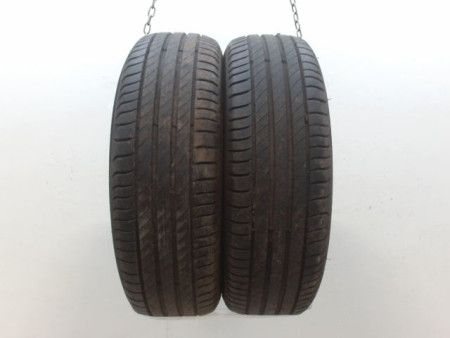 Paire de pneus MICHELIN PRIMACY 4 185 65 15 88 T