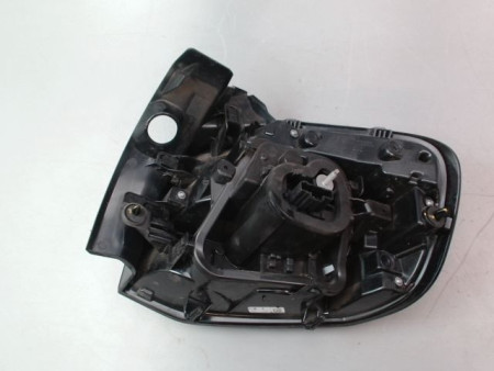 FEU ARRIERE GAUCHE  CITROEN E-C4