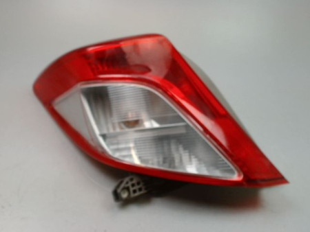 FEU ARRIERE GAUCHE  TOYOTA YARIS 2005-