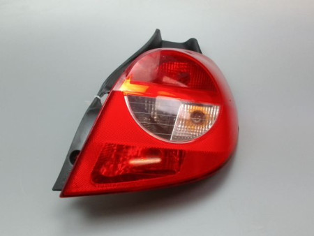 FEU ARRIERE DROIT RENAULT CLIO III Phase 1 2005-2009