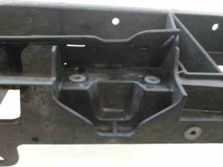 TRAVERSE SUPERIEURE ARMATURE AVANT PEUGEOT 3008 2009-